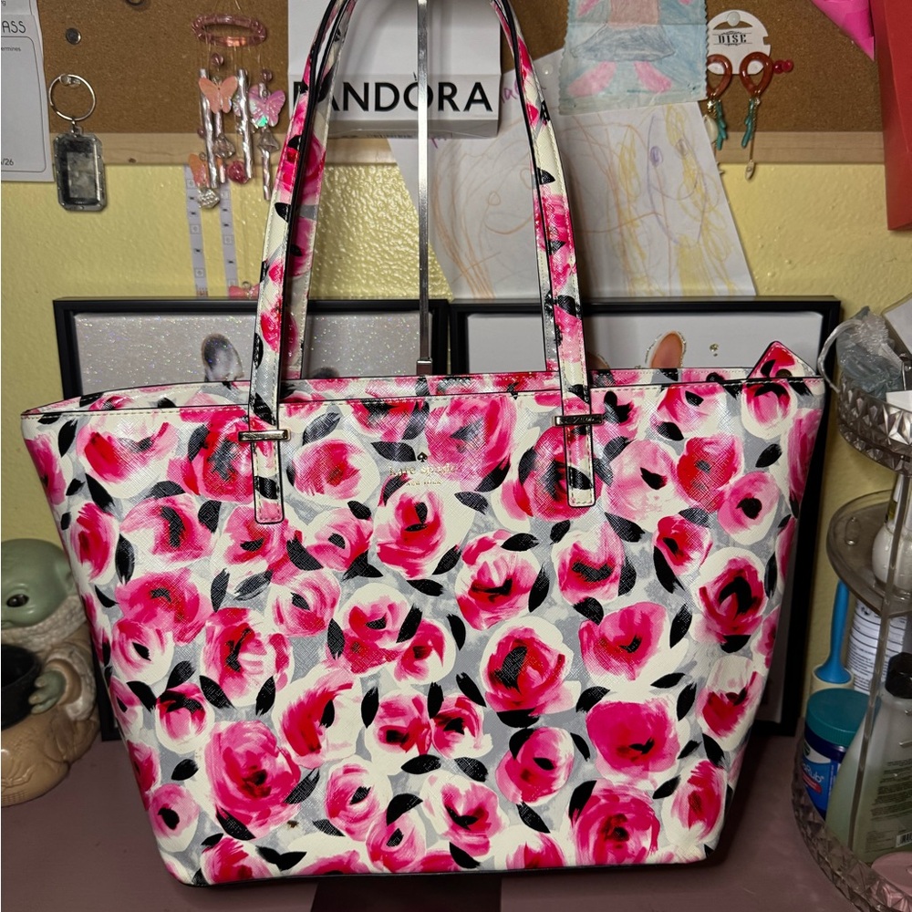 Kate Spade New York Cedar Street Rosebud Small Harmony Tote w/ Storybook Lining